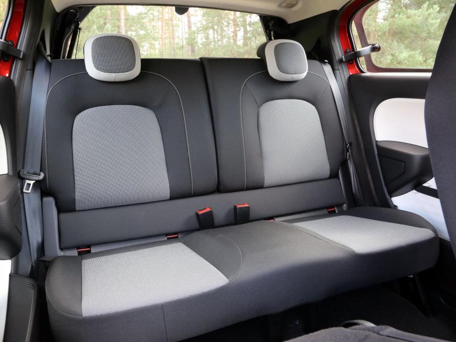  Renault Twingo 2014 года  (фото 22 из 38)